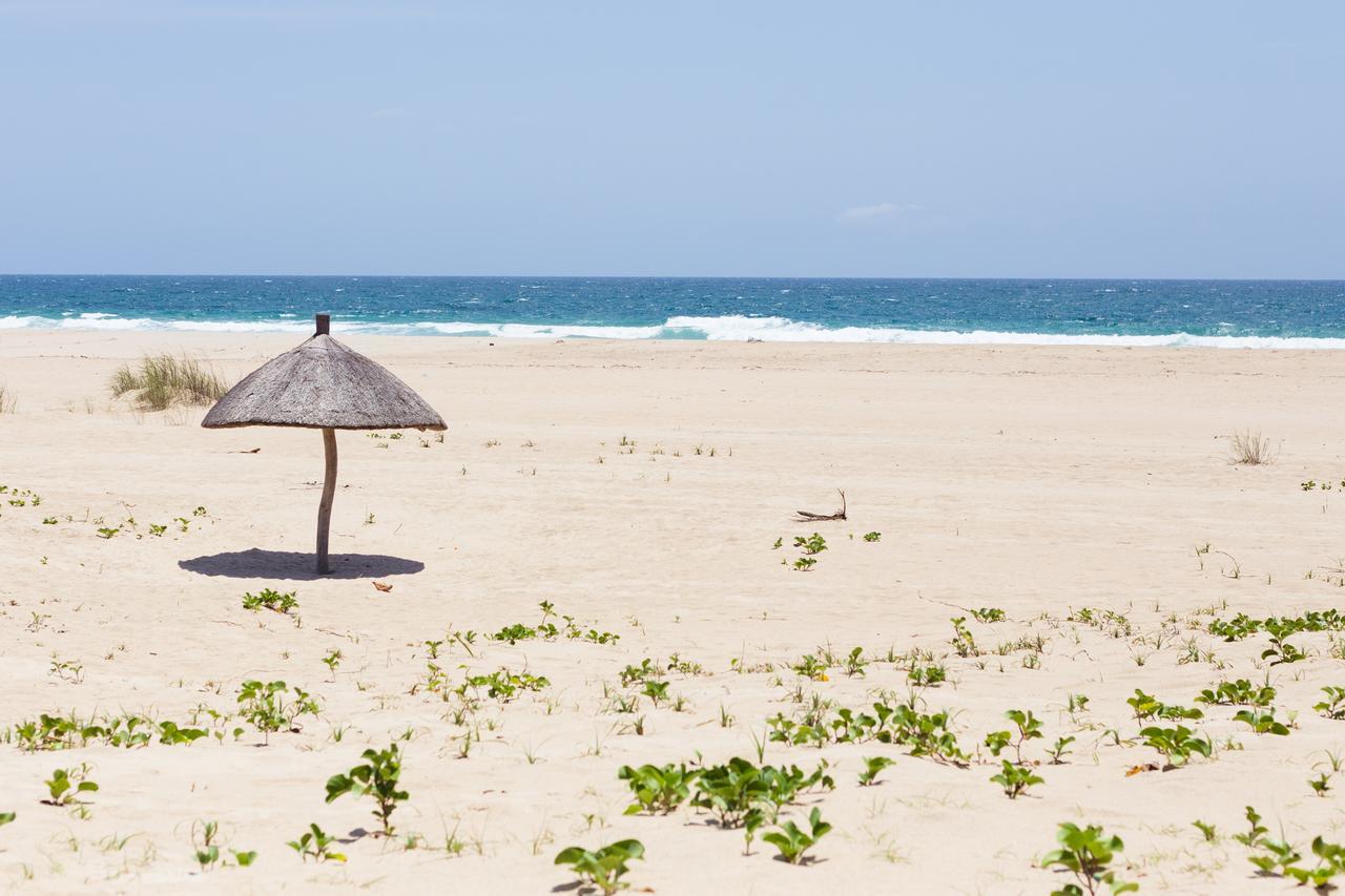 Barra Beach Club إنهامبان المظهر الخارجي الصورة